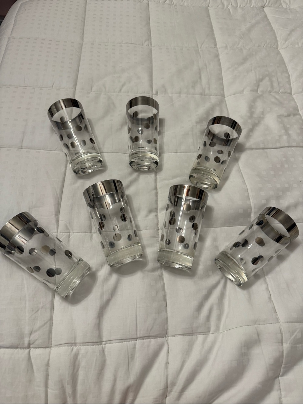 Vintage mid-century Dorthy Thorpe Silver Polka Dot Highball Glasses - Set of 7